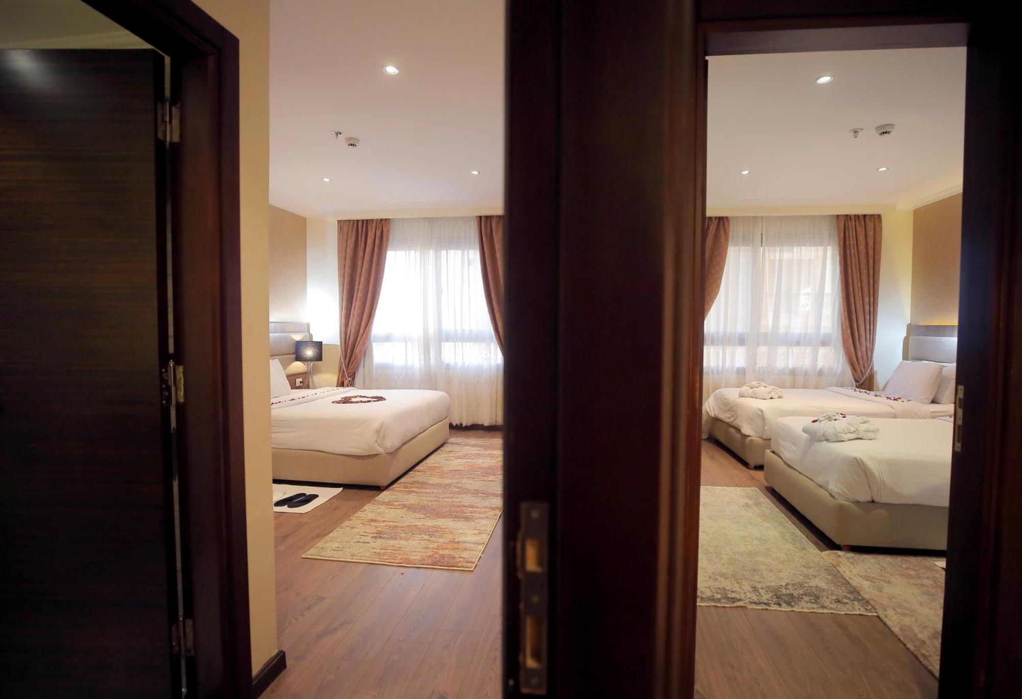 Cairo Taj Hotels & Suites - Dokki エクステリア 写真