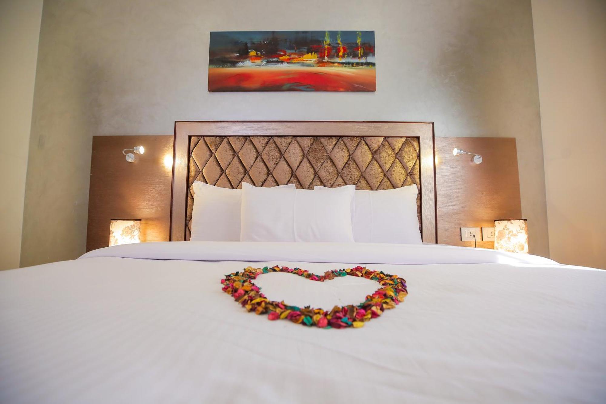 Cairo Taj Hotels & Suites - Dokki エクステリア 写真