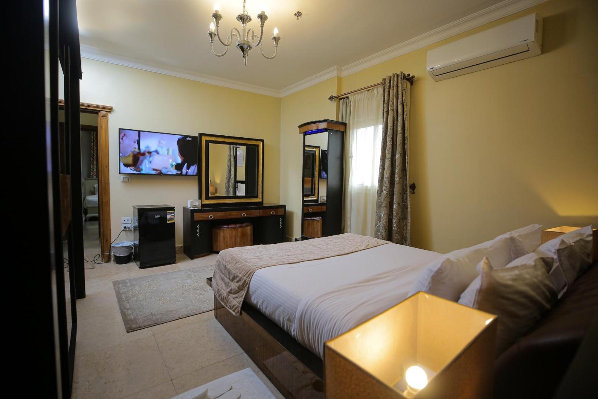 Cairo Taj Hotels & Suites - Dokki エクステリア 写真